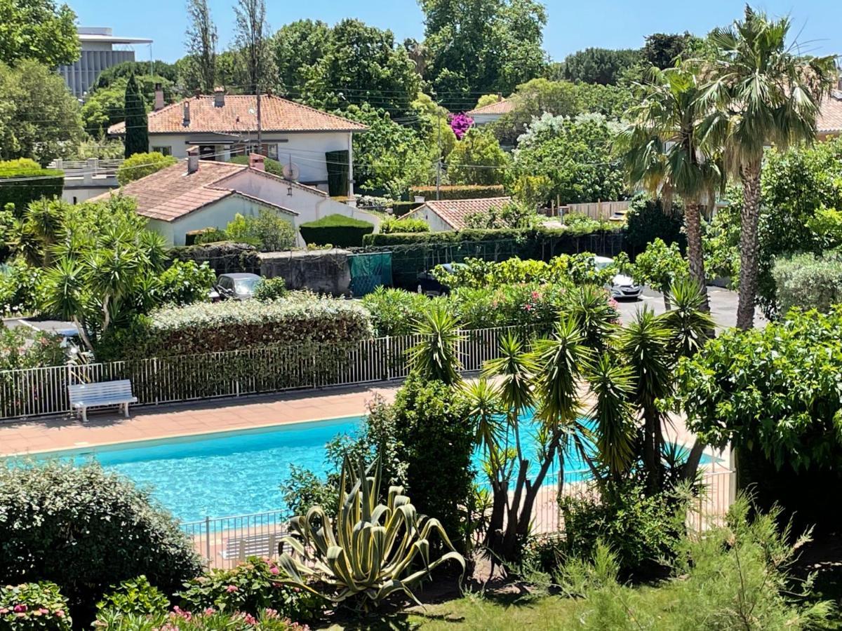 Studio De Standing Climatise, Avec Piscine, Proche De La Mer Fréjus Exterior photo